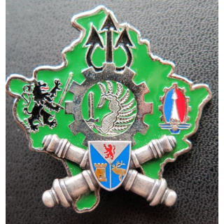 2° RMAT : 2° régiment du matériel Kosovo Shéli (tour et cerf dorés)
