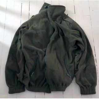 Veste polaire verte armée Seyntex taille 104