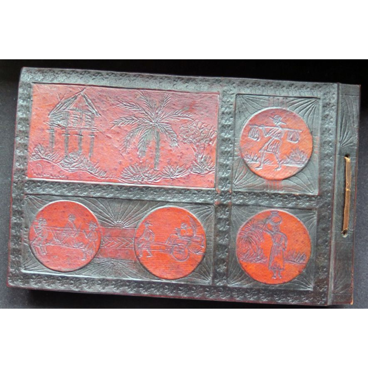 Album de photo en cuir de Madagascar Superbe 29 x 18 cm