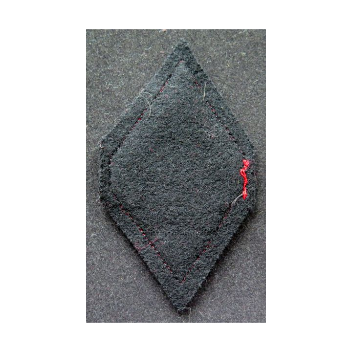 LOSANGE DE BRAS MODÈLE 45 : 1° classe du 32° régiment d'artillerie