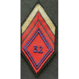 LOSANGE DE BRAS MODÈLE 45 : caporal chef PDL du 32° régiment d'artillerie