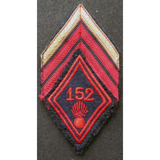LOSANGE DE BRAS MODÈLE 45 : caporal chef PDL du 152° régiment d'infanterie