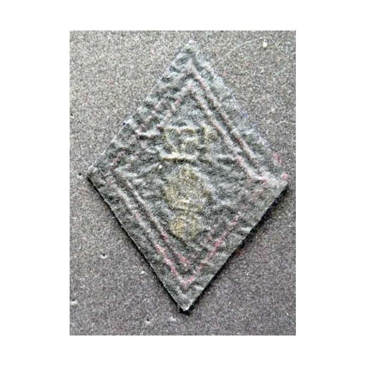 LOSANGE DE BRAS MODÈLE 45 : 152° régiment d'infanterie cadre