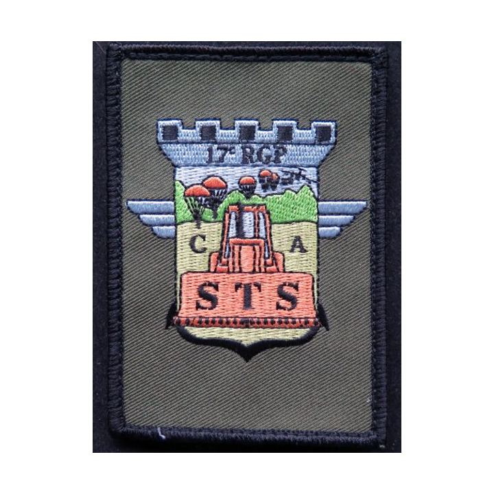 17° RGP : section STS du 17° Régiment du génie parachutiste en tissu