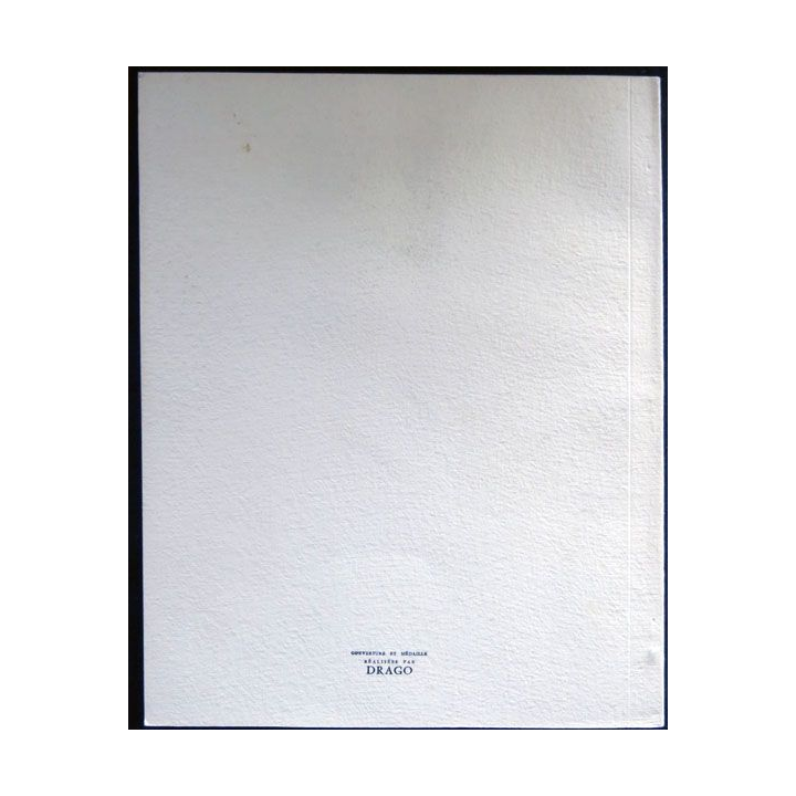Revue historique de l'armée - 1967 - 23° année N° 3 insigne métallique Drago sur la couverture