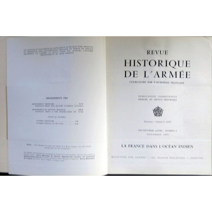 Revue historique de l'armée - 1963 - 19° année N° 4 insigne métallique Drago sur la couverture