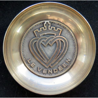 Coupelle métallique argentée du Vendéen fab Augis