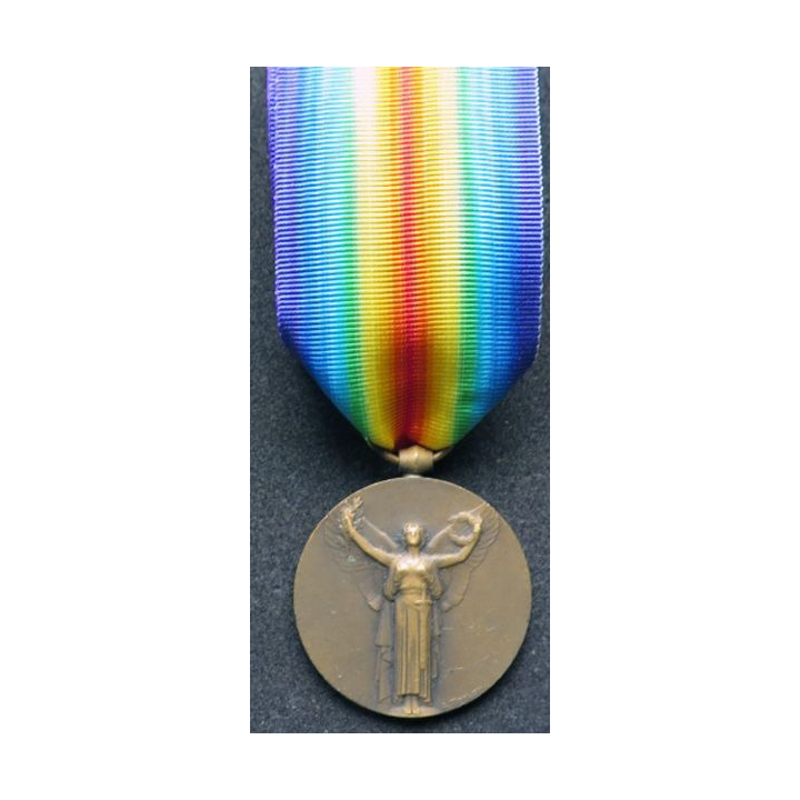 FRANCE :  médaille interalliée de La Victoire 1914-1918 en bronze ruban neuf