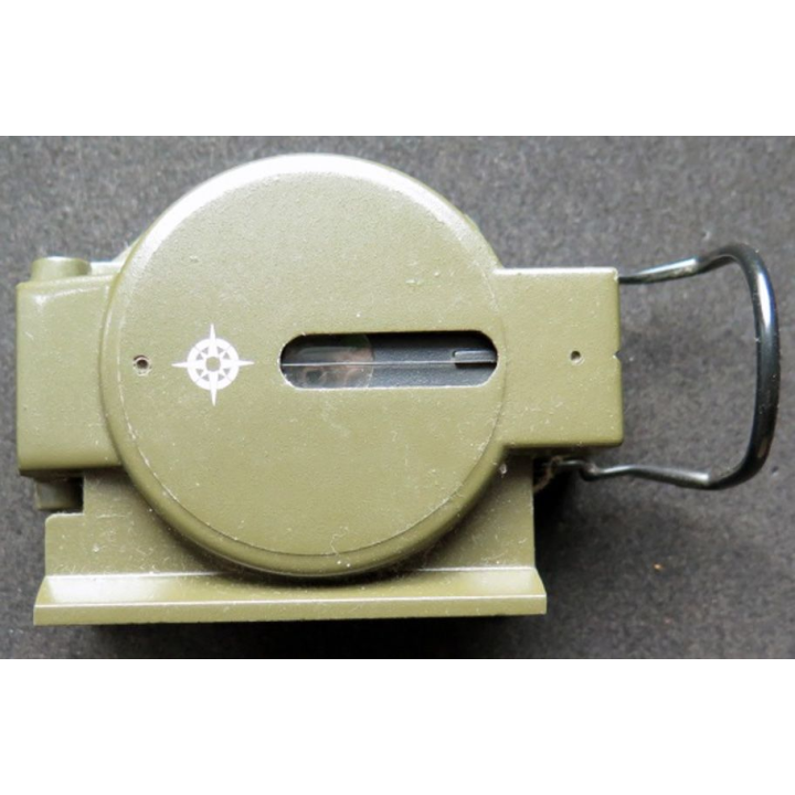 Boussole de type ranger compass 7,5 x 5,8 cm vert armée