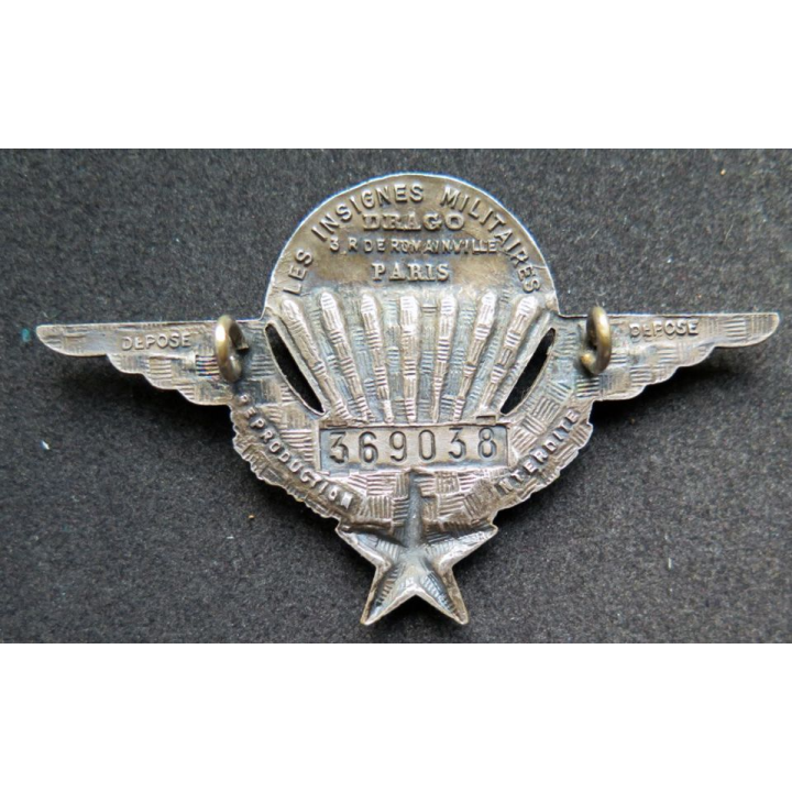 brevet parachutiste Drago Romainville numéroté 369 038 année 1975