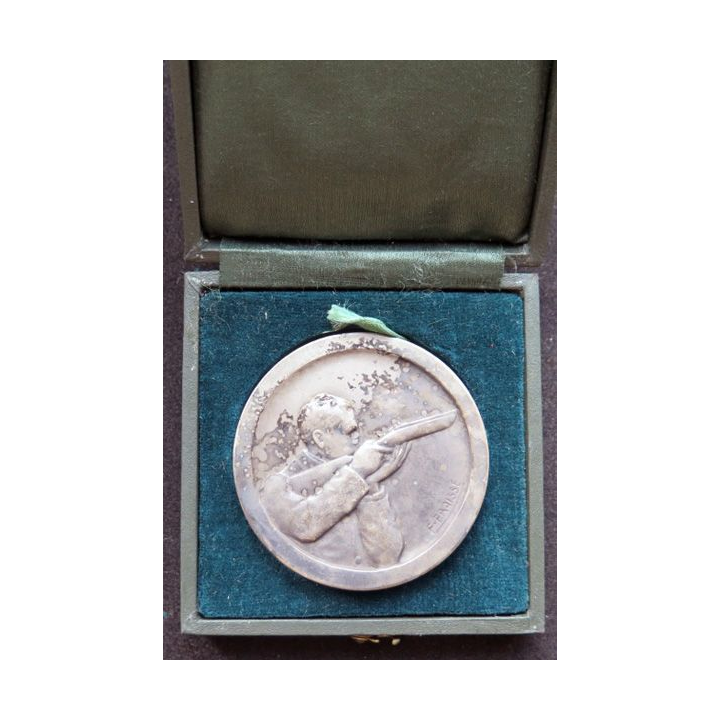 médaille de bronze argenté de tir offert ministre éducation physique