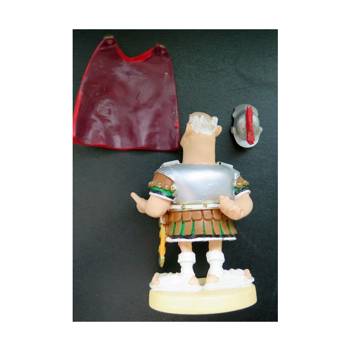 Centurion (3 pièces toge et casque) en résine plastoy collectoys Atlas