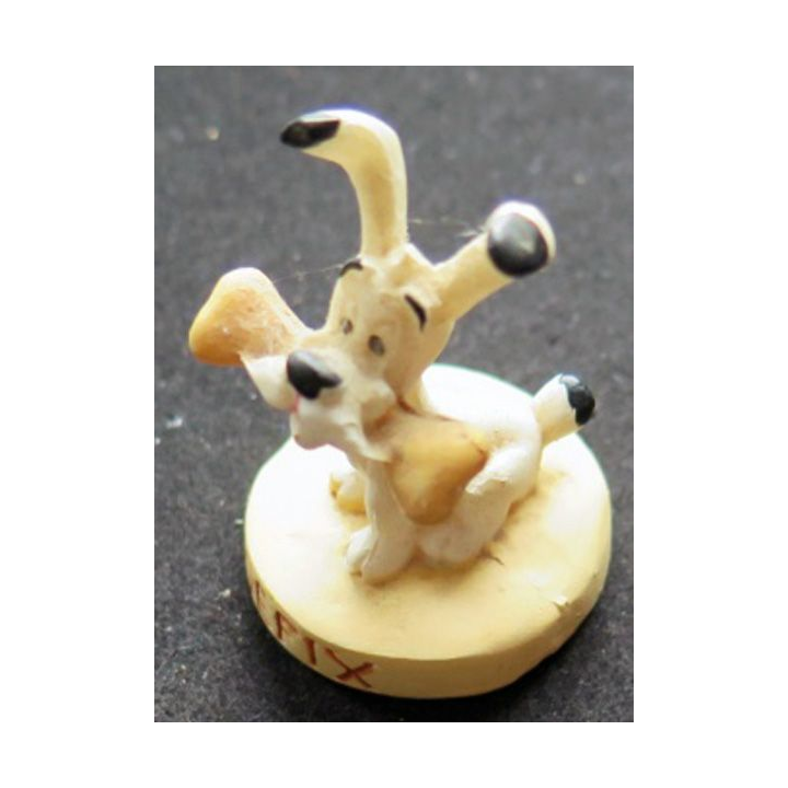 Idefix en résine plastoy collectoys Atlas 2000 hauteur 4 cm