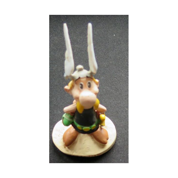 Asterix en résine plastoy collectoys Atlas 2000 hauteur 10,5 cm