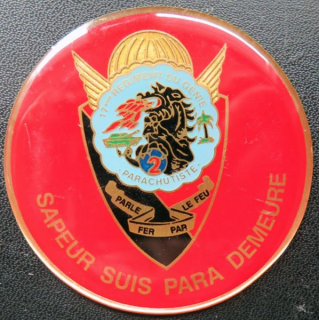 17° RGP : médaille plaque de 7,2 cm de la 2° compagnie de combat