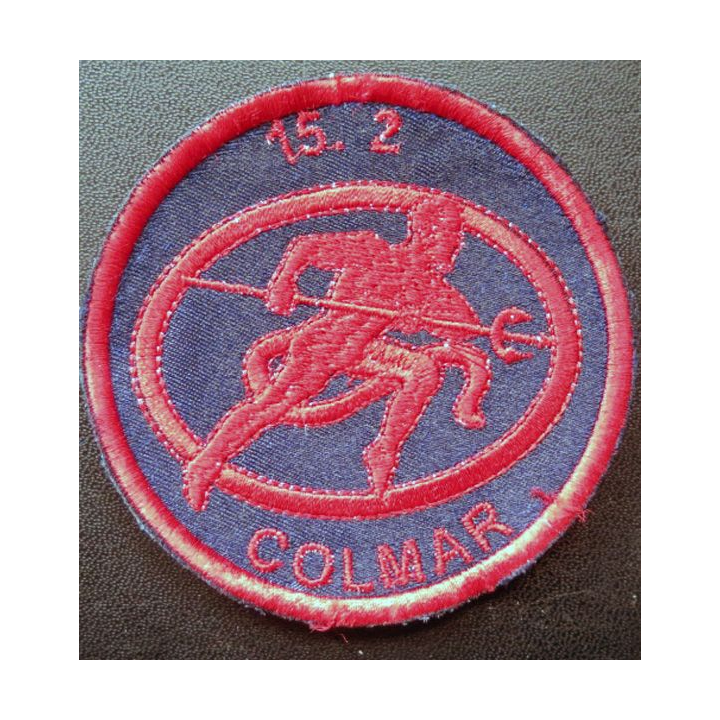 152° RI : insigne tissu 8,5 cm du 15. 2 régiment d'infanterie sur scratch