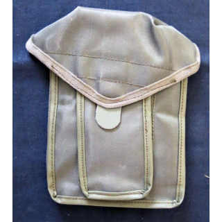 MILITARIA : porte chargeur pour Famas en toile  (C196)