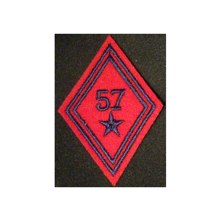 LOSANGE DE BRAS MODÈLE 45 : 57° RA ARTILLERIE TROUPE AVEC ETOILE