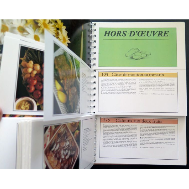 Livre un million de menus à la carte de Robert Carrier chez Nathan cartonné 