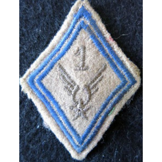 LOSANGE DE BRAS MODÈLE 45 : ALAT 1° GALAT modèle sous officier (MATERIEL) en fil argenté