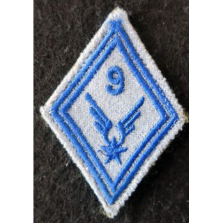 LOSANGE DE BRAS MODÈLE 45 : 9° RSAM ALAT (matériel) fil de laine bleu