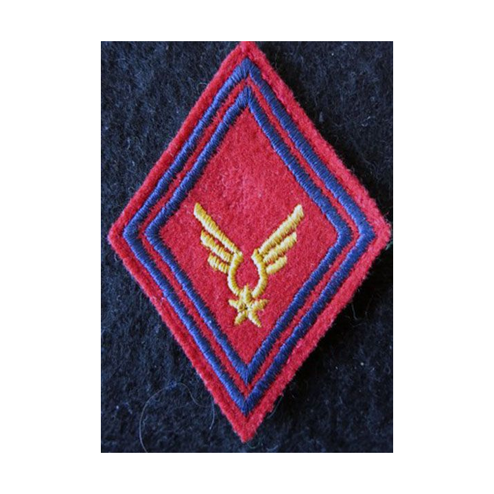 LOSANGE DE BRAS MODÈLE 45 : Modèle sous-officiers du GAOA ALAT (Artillerie) fil de laine