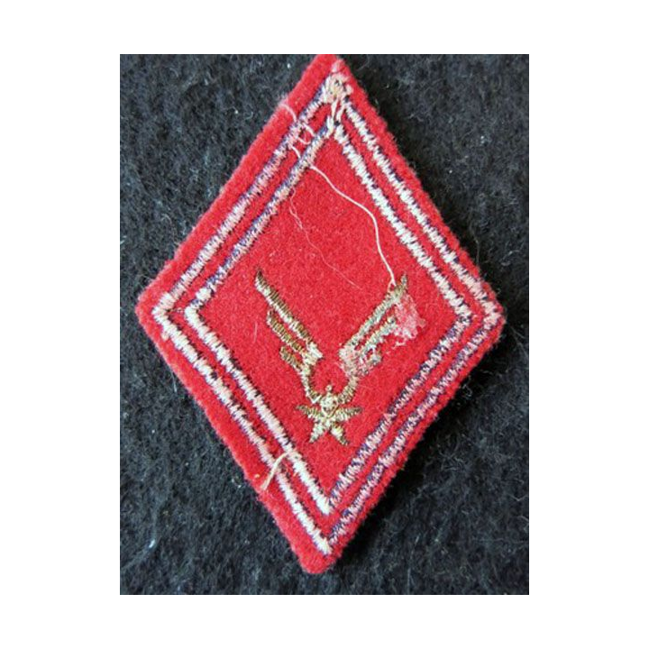 LOSANGE DE BRAS MODÈLE 45 : Modèle sous-officiers du GAOA ALAT (Artillerie) fil doré
