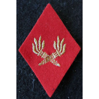 LOSANGE DE BRAS MODÈLE 45 :  modèle sous-officiers du Service des essences des armées SEA fil doré
