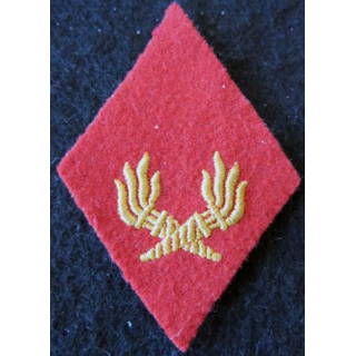 LOSANGE DE BRAS MODÈLE 45 :  modèle troupe du Service des essences des armées SEA