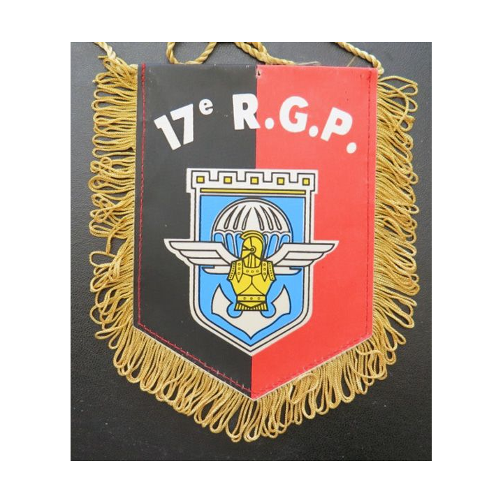 17° RGP : fanion du 17° régiment du génie parachutiste