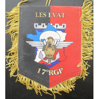17° RGP : fanion les EVAT du 17° régiment du génie parachutiste
