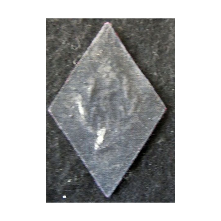 LOSANGE DE BRAS MODÈLE 45 :  personnel non officier (avant 1960) du Service de santé militaire fil doré