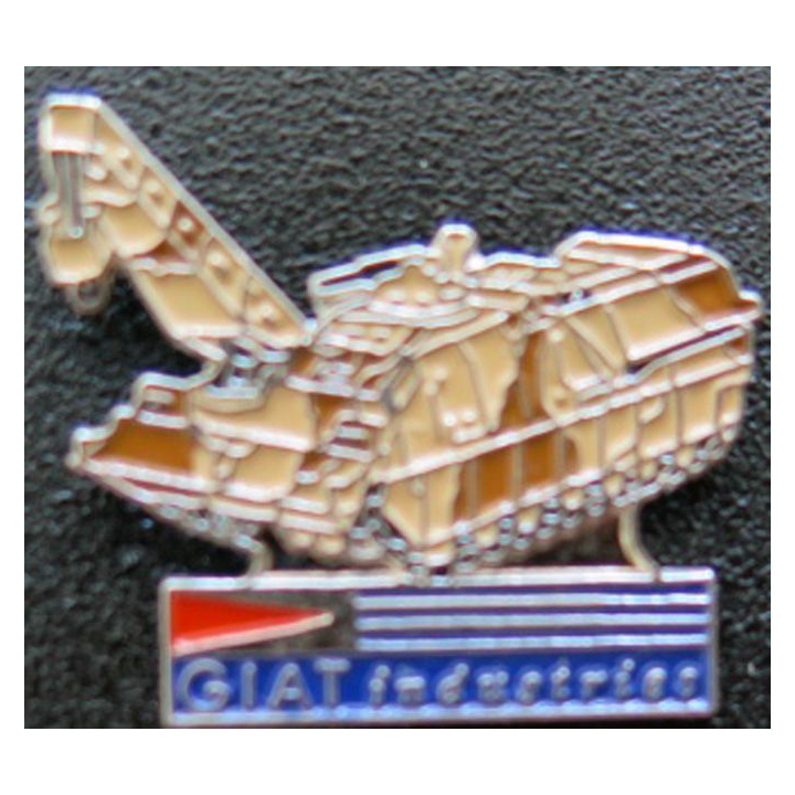 Pin's de GIAT industries char polyvalent du génie