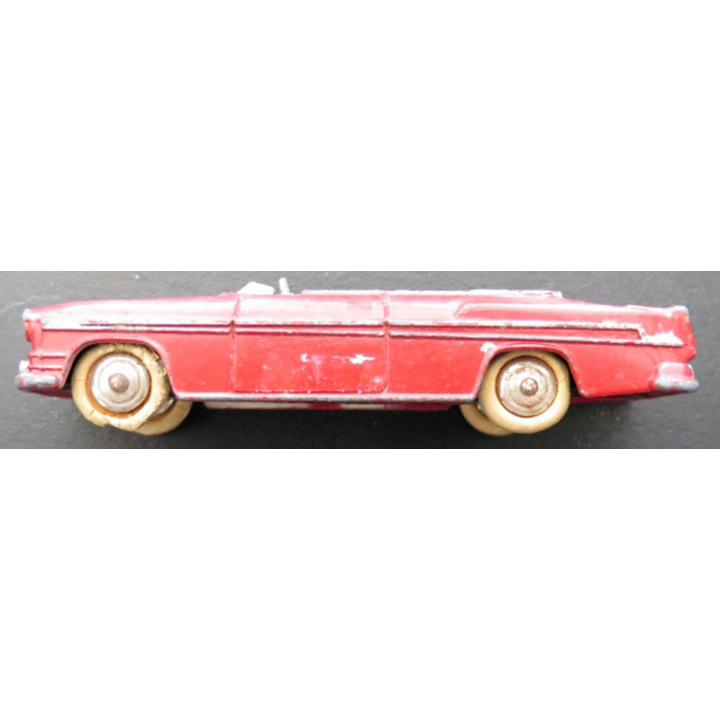 Voiture Dinky Toys Chrysler new Yorker 1955 dans l'état