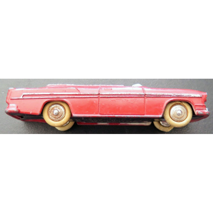 Voiture Dinky Toys Chrysler new Yorker 1955 dans l'état
