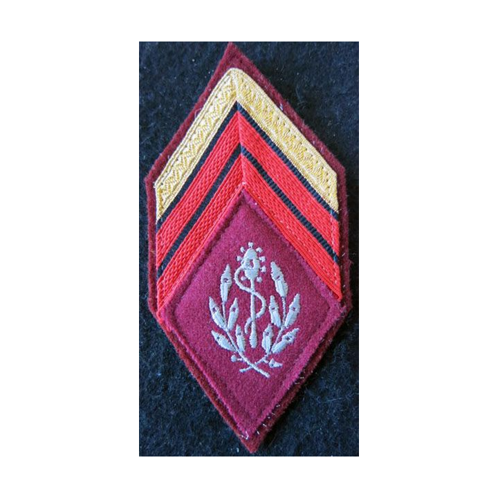 LOSANGE DE BRAS MODÈLE 45 :  Caporal chef PDL auxiliaire sanitaire du Service de santé des armées