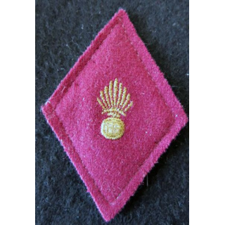 LOSANGE DE BRAS MODÈLE 45 : modèle sous officier du Service de santé des armées fil doré (laminette)