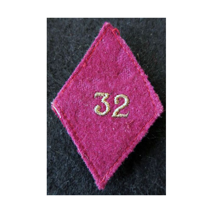 LOSANGE DE BRAS MODÈLE 45 : 32° SIM sous officier 32° section d'infirmiers militaires du service santé militaire Casablanca