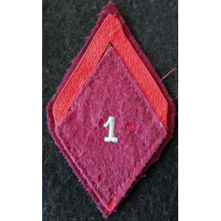 LOSANGE DE BRAS MODÈLE 45 : 1° SIM 1° classe de la 1° section d'infirmiers militaires du service santé militaire