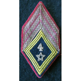 LOSANGE DE BRAS MODÈLE 45 : sergent chef du 4° régiment de spahis marocain de la 4° DIM AFN cannetille