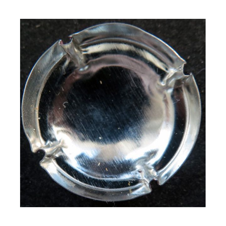 Capsule Muselet de champagne Devaux n° 17 ? ou 18 rosé pâle