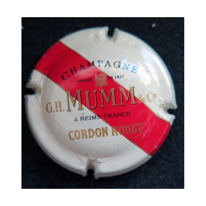 Capsule Muselet de bouteille de champagne G. H MUMM et Cie n° 135a crème