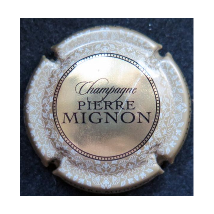 Capsule Muselet de champagne Pierre Mignon n° 151 or contour beige