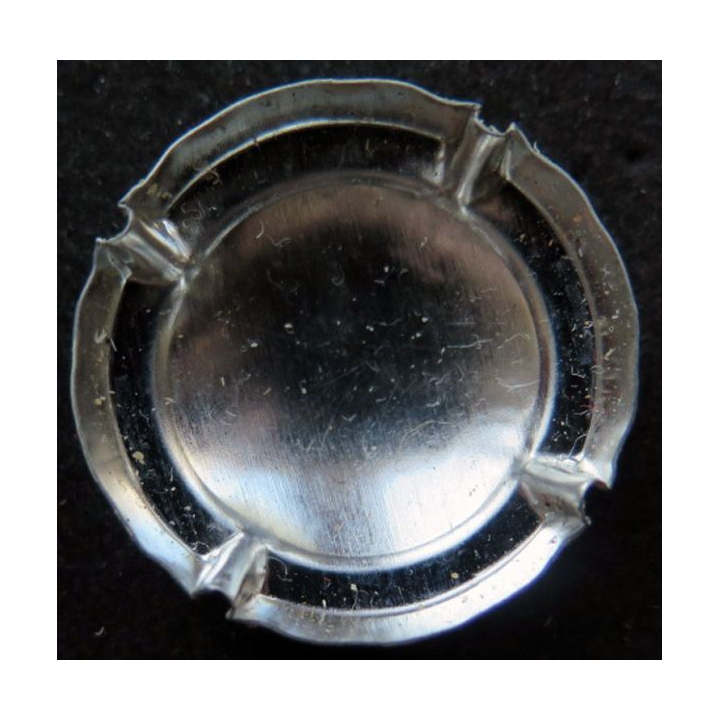 Capsule Muselet de bouteille de champagne JACQUES Yves n° 8