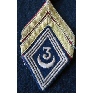 LOSANGE DE BRAS MODÈLE 45 :  brigadier du 3° régiment de spahis algériens FFA 1948