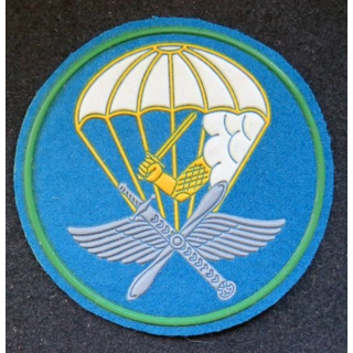 RUSSIE : insigne tissu et caoutchouc du  243° escadron de transport aéroporté russe 8,5 cm