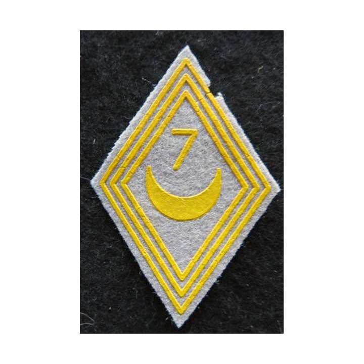 LOSANGE DE BRAS MODÈLE 45 : modèle troupe du 7° régiment de tirailleurs algériens AFN procédé GUILMAN.