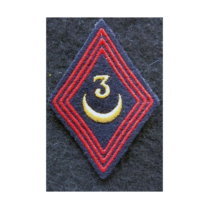 LOSANGE DE BRAS MODÈLE 45 : modèle sous officiers 3° régiment de Zouaves 1952 AFN