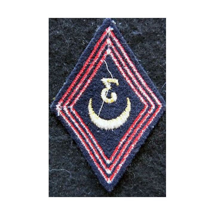LOSANGE DE BRAS MODÈLE 45 : modèle sous officiers 3° régiment de Zouaves 1952 AFN