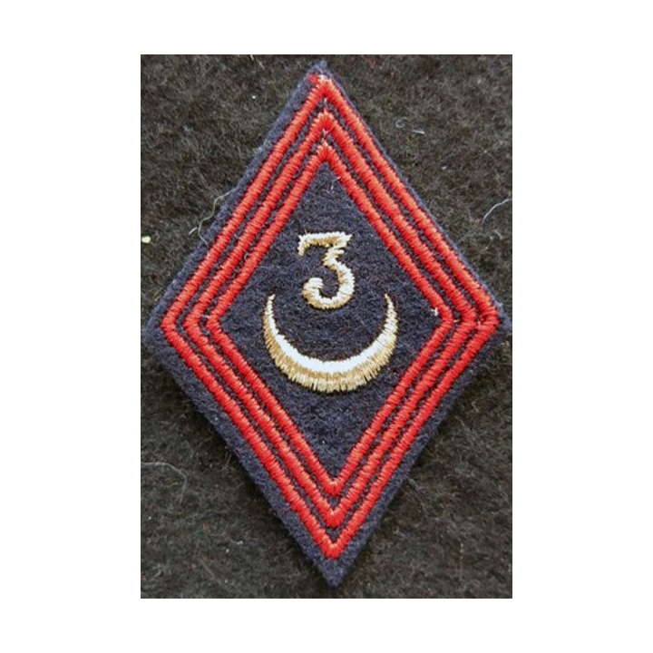 LOSANGE DE BRAS MODÈLE 45 : modèle sous officiers 3° régiment de Zouaves 1952 AFN laminette